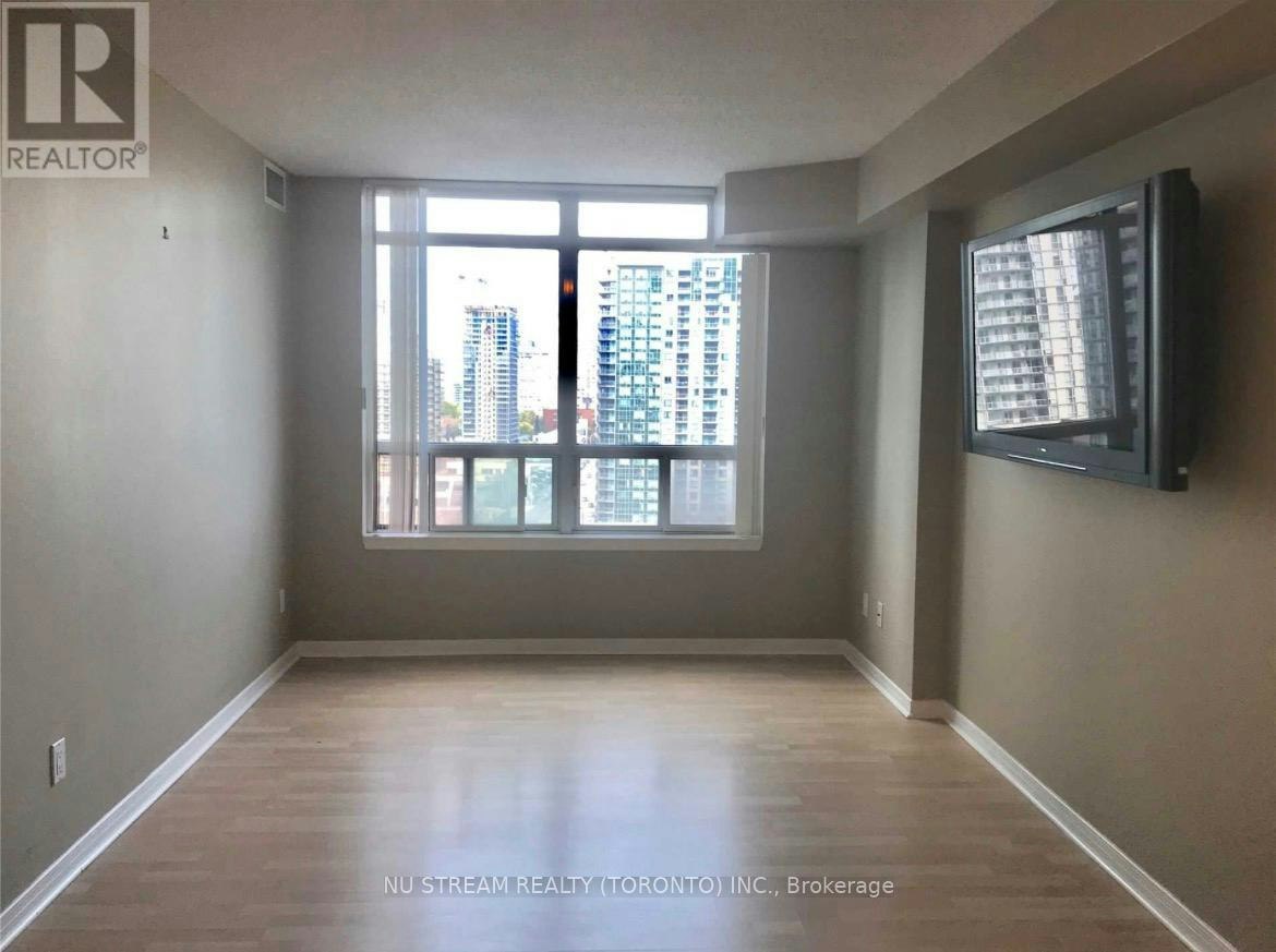 915-33 Empress Avenue, Toronto, ON, M2N 6Y7 - 6