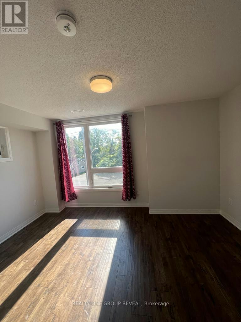 1636 Pleasure Valley Path, Oshawa, ON, L1G 4X8 - 18