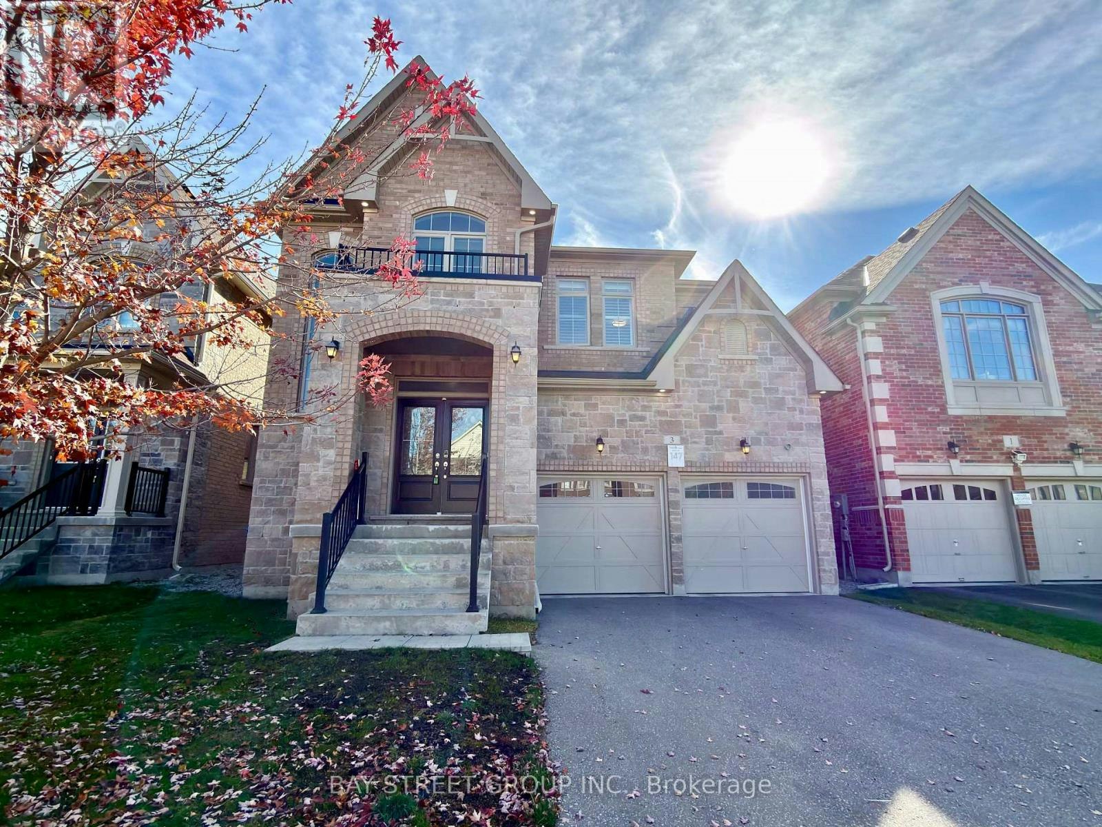 3 Manor Hampton Street, East Gwillimbury, ON, L9N 0R1