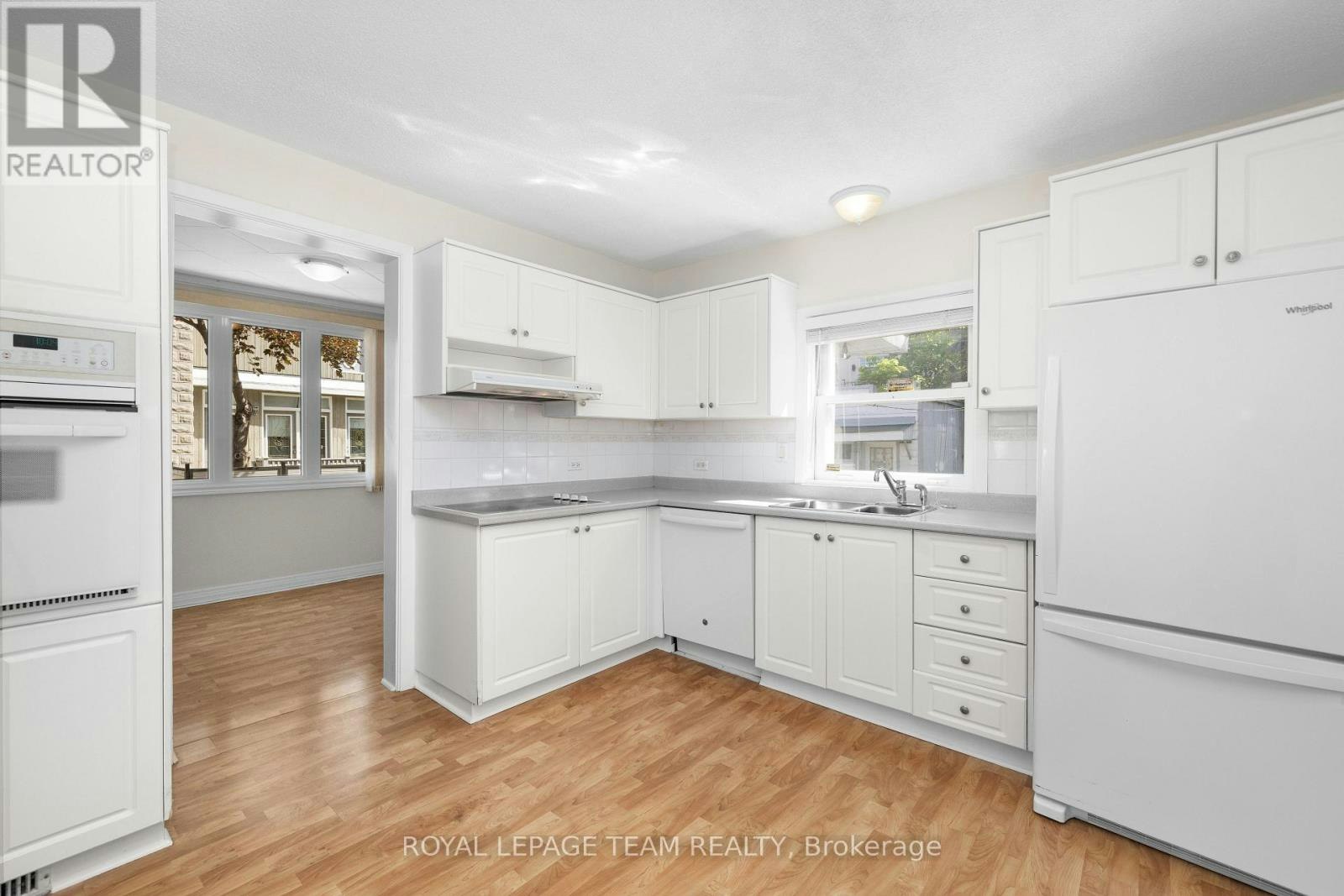 35 Springfield Road, Ottawa, ON, K1M 1C8 - 9