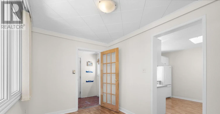 35 Springfield Road, Ottawa, ON, K1M 1C8 - 12