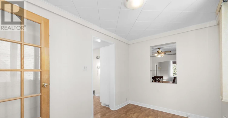 35 Springfield Road, Ottawa, ON, K1M 1C8 - 13
