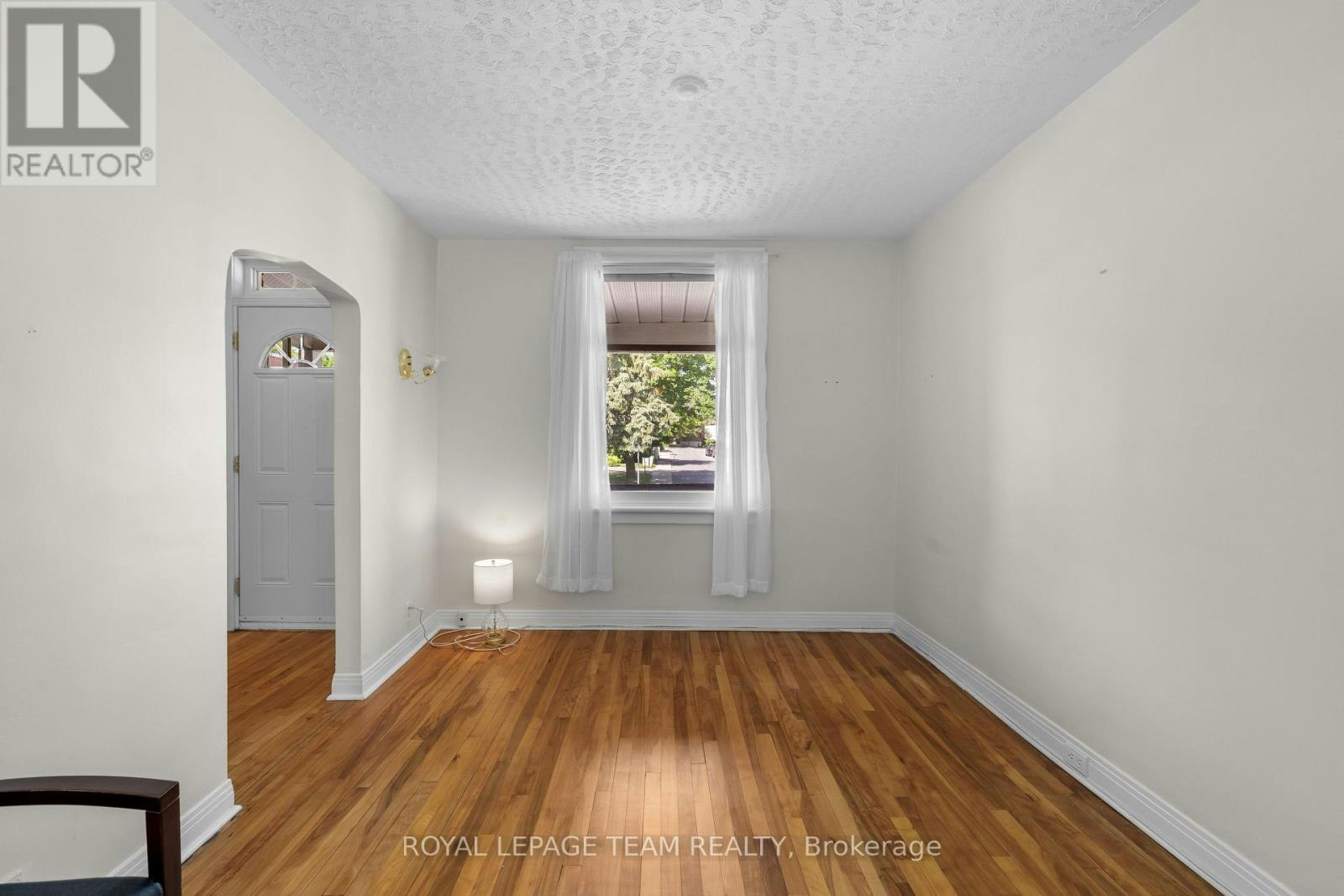 35 Springfield Road, Ottawa, ON, K1M 1C8 - 3