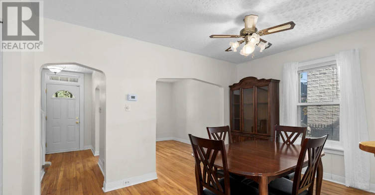 35 Springfield Road, Ottawa, ON, K1M 1C8 - 6