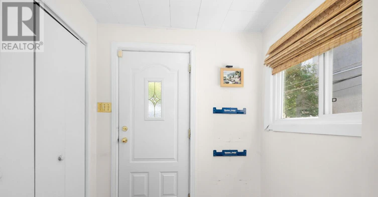 35 Springfield Road, Ottawa, ON, K1M 1C8 - 14