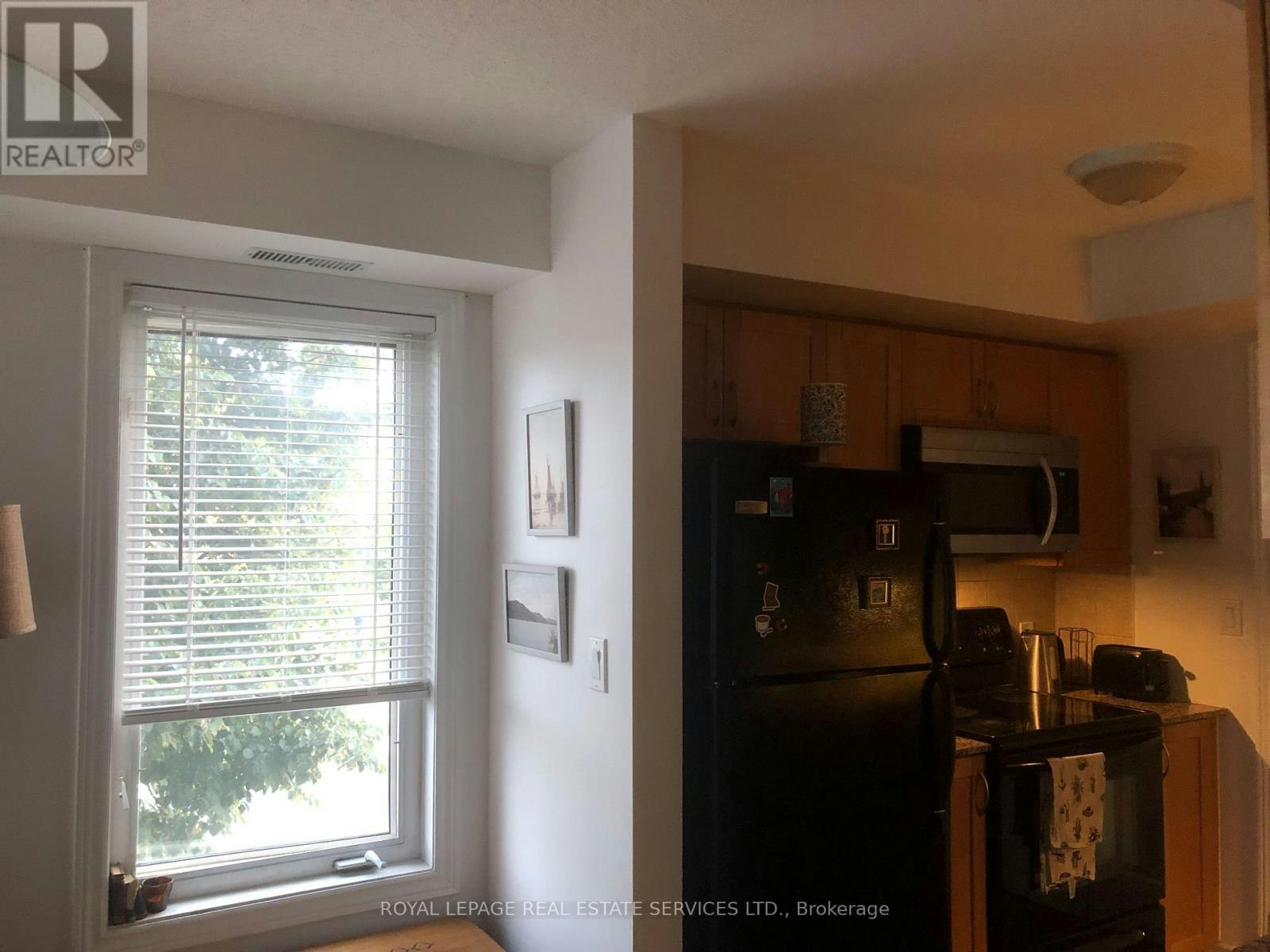 TH 201-2 Brian Peck Crescent, Toronto, ON, M4G 4K4 - 7
