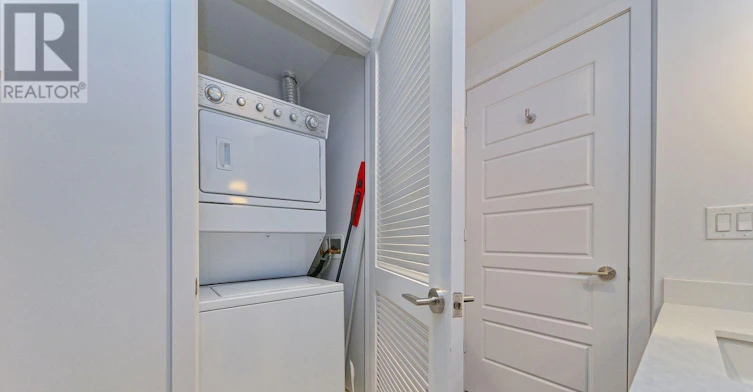C307-301 Sea Ray Avenue, Innisfil, ON, L9S 0L9 - 17