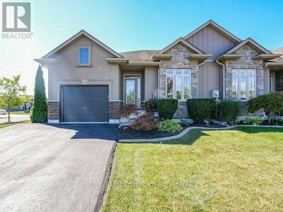 179 Falcon Drive, Welland, ON, L3C 0B2