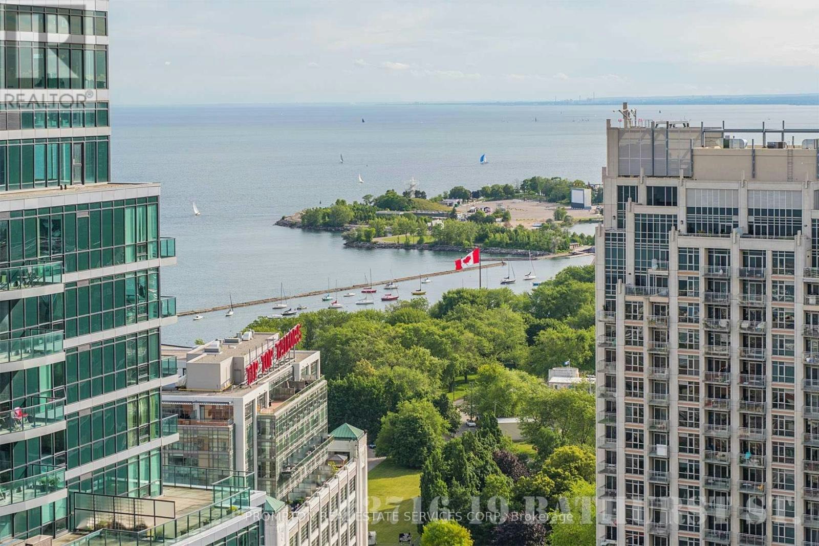 3716-19 Bathurst Street, Toronto, ON, M5V 0N1 - 12