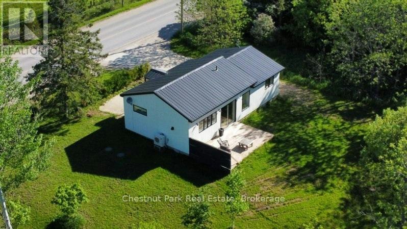 7965 County 9 Road, Clearview, ON, L0M 1S0