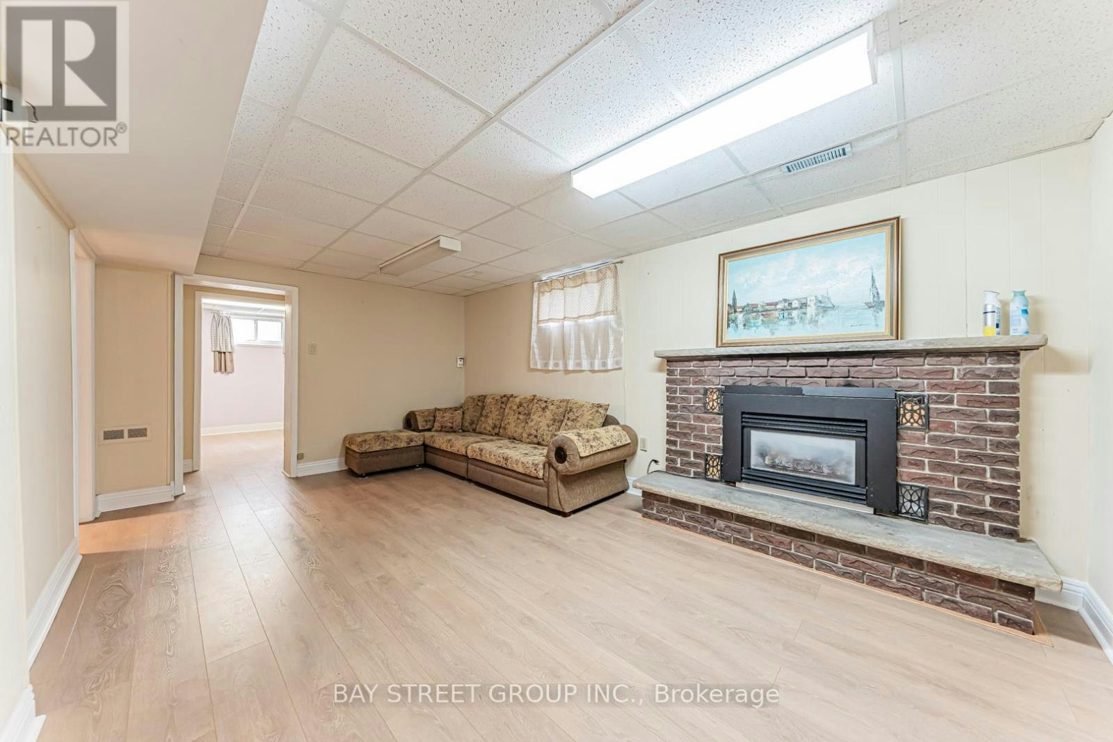 LOWER-149 Hendon Avenue, Toronto, ON, M2M 1A8 - 4