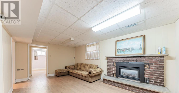 LOWER-149 Hendon Avenue, Toronto, ON, M2M 1A8 - 4