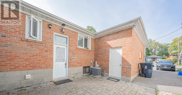 LOWER-149 Hendon Avenue, Toronto, ON, M2M 1A8 - 2