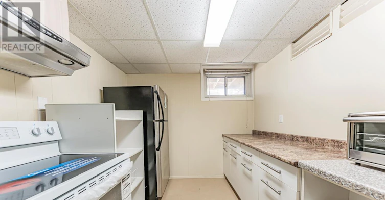 LOWER-149 Hendon Avenue, Toronto, ON, M2M 1A8 - 9