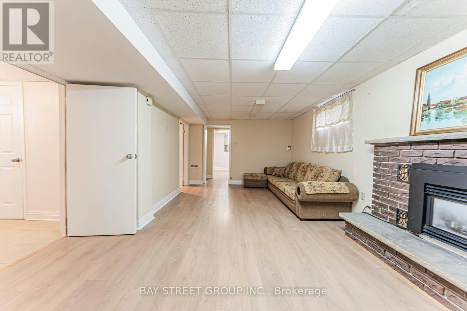 LOWER-149 Hendon Avenue, Toronto, ON, M2M 1A8 - 5