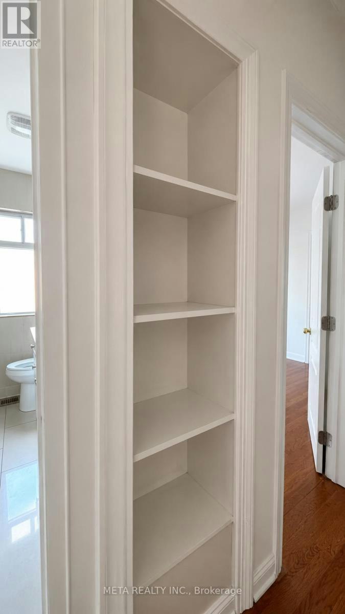 MAIN FLOOR-540 Mccowan Road, Toronto, ON, M1J 1J8 - 4