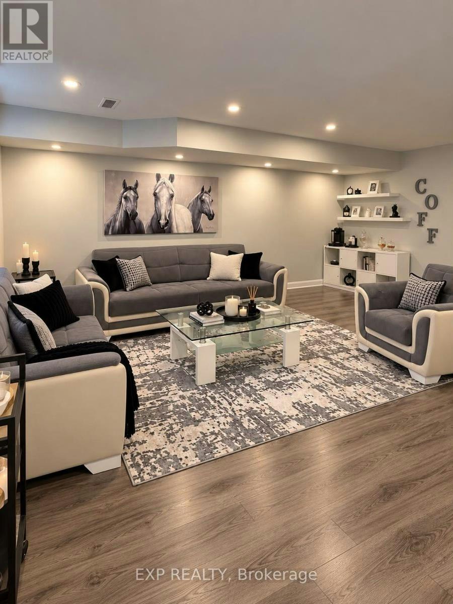 241 Pingwi Place, Ottawa, ON, K1X 0G2 - 5