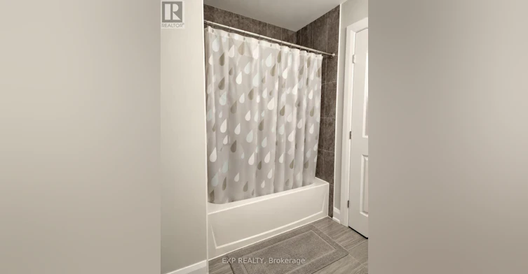 241 Pingwi Place, Ottawa, ON, K1X 0G2 - 17