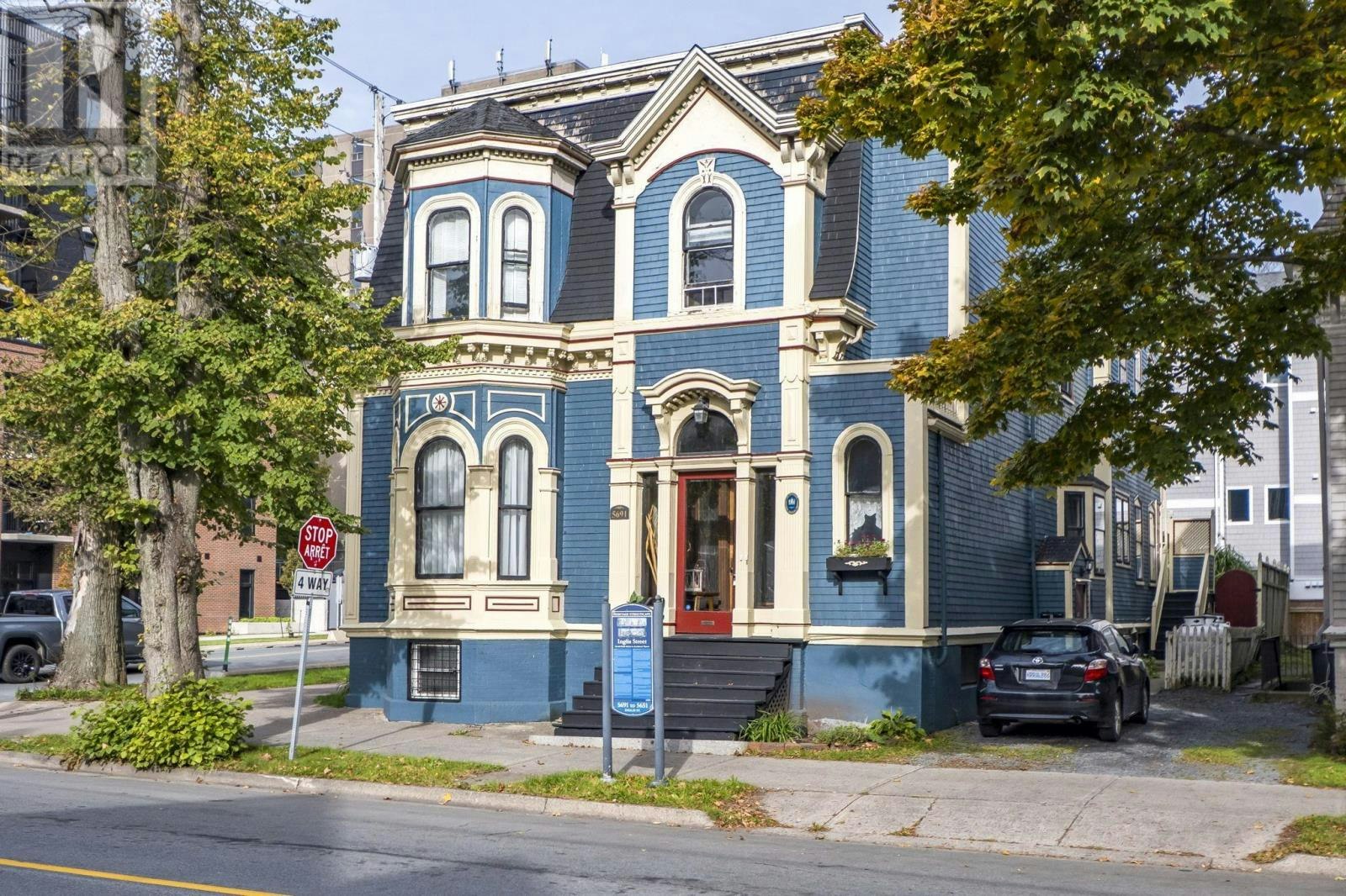 5691 Inglis Street, Halifax, NS, B3H 1K2