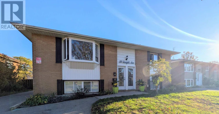 2-311 Dwight Avenue, Oshawa, ON, L1J 1K8 - 3