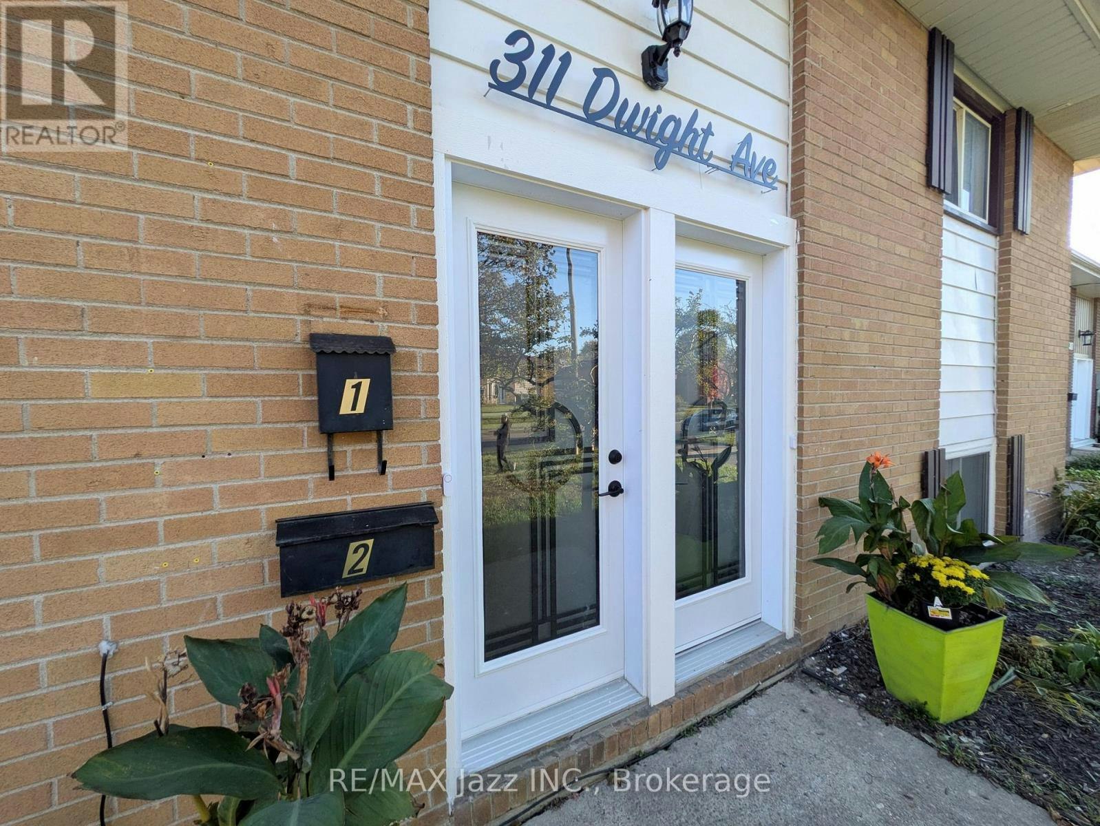 2-311 Dwight Avenue, Oshawa, ON, L1J 1K8 - 5