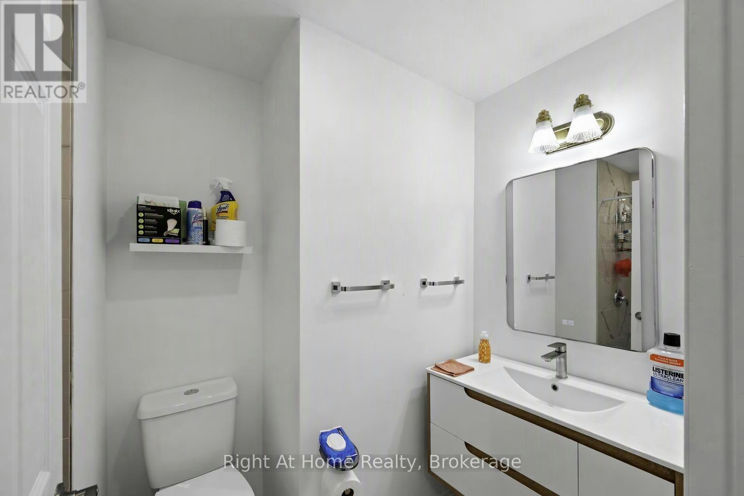 MAIN-7315 Freeman Street, Niagara Falls, ON, L2E 5V9 - 11