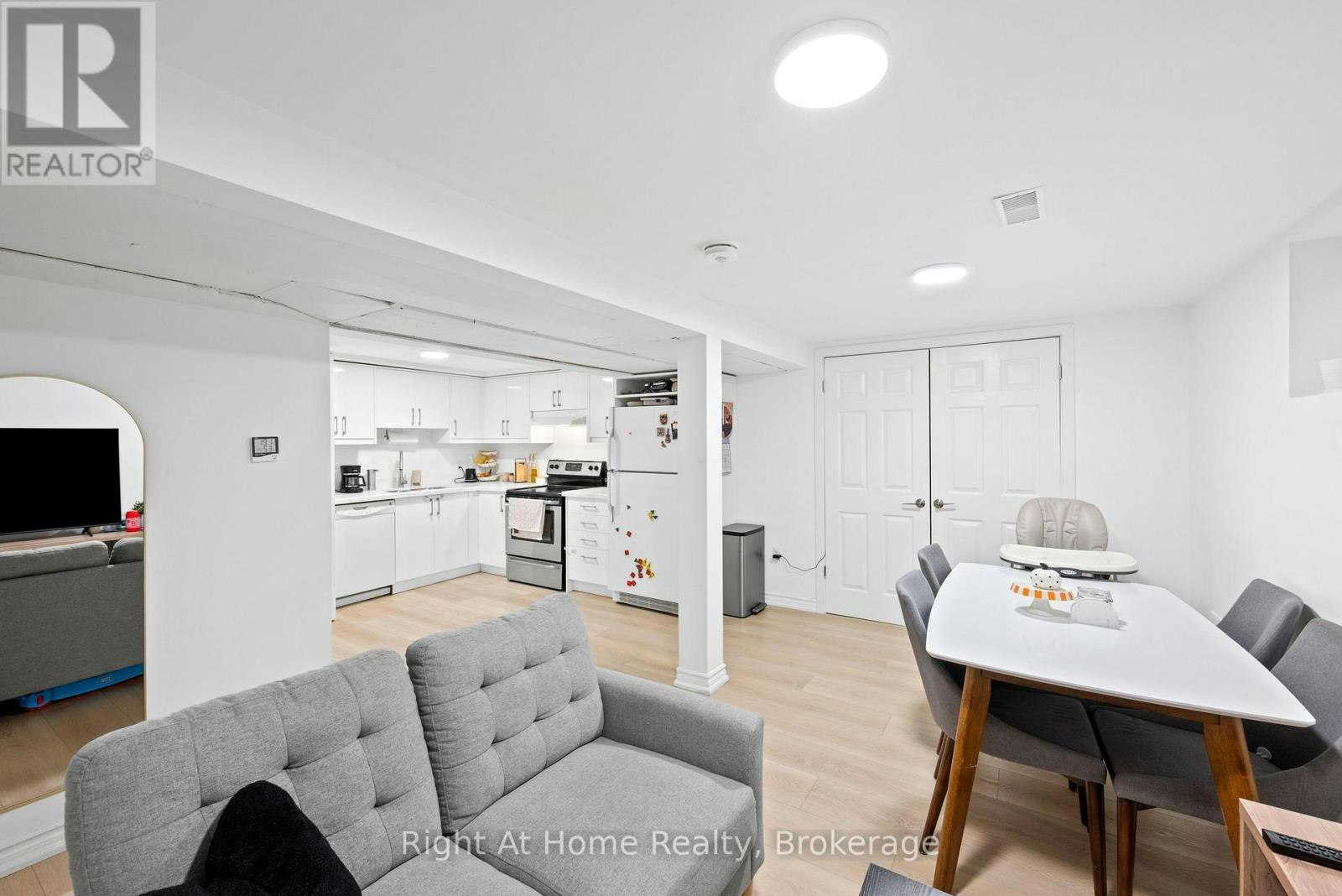 BASEMENT-7315 Freeman Street, Niagara Falls, ON, L2E 5V9 - 4