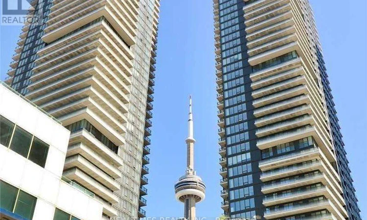 4701-125 Blue Jays Way