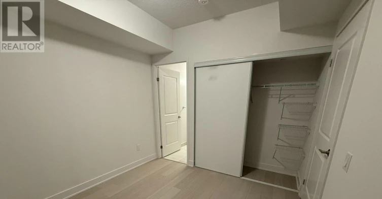 1001-204 Burnhamthorpe Road E, Mississauga, ON, L5A 0B2 - 8