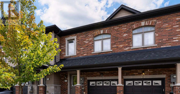 19 Cygnus Crescent, Barrie, ON, L4N 9C2 - 2