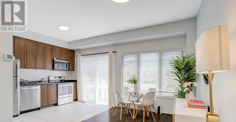 19 Cygnus Crescent, Barrie, ON, L4N 9C2 - 15