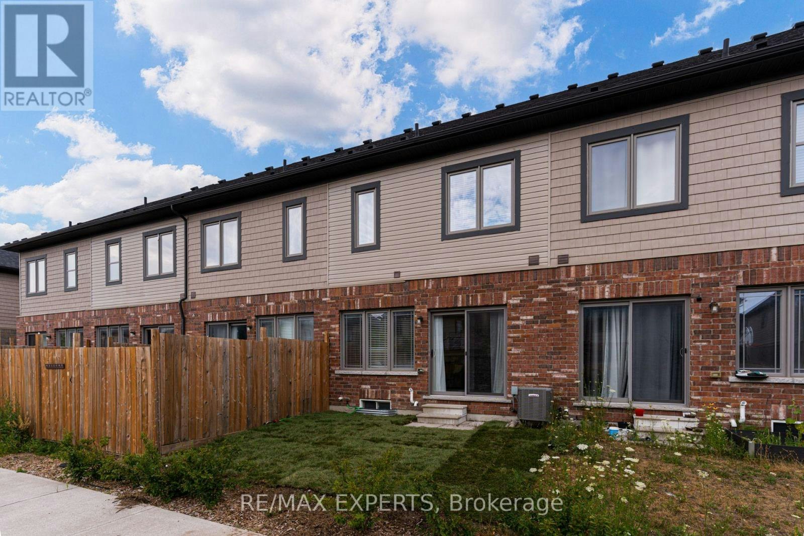 19 Cygnus Crescent, Barrie, ON, L4N 9C2 - 39