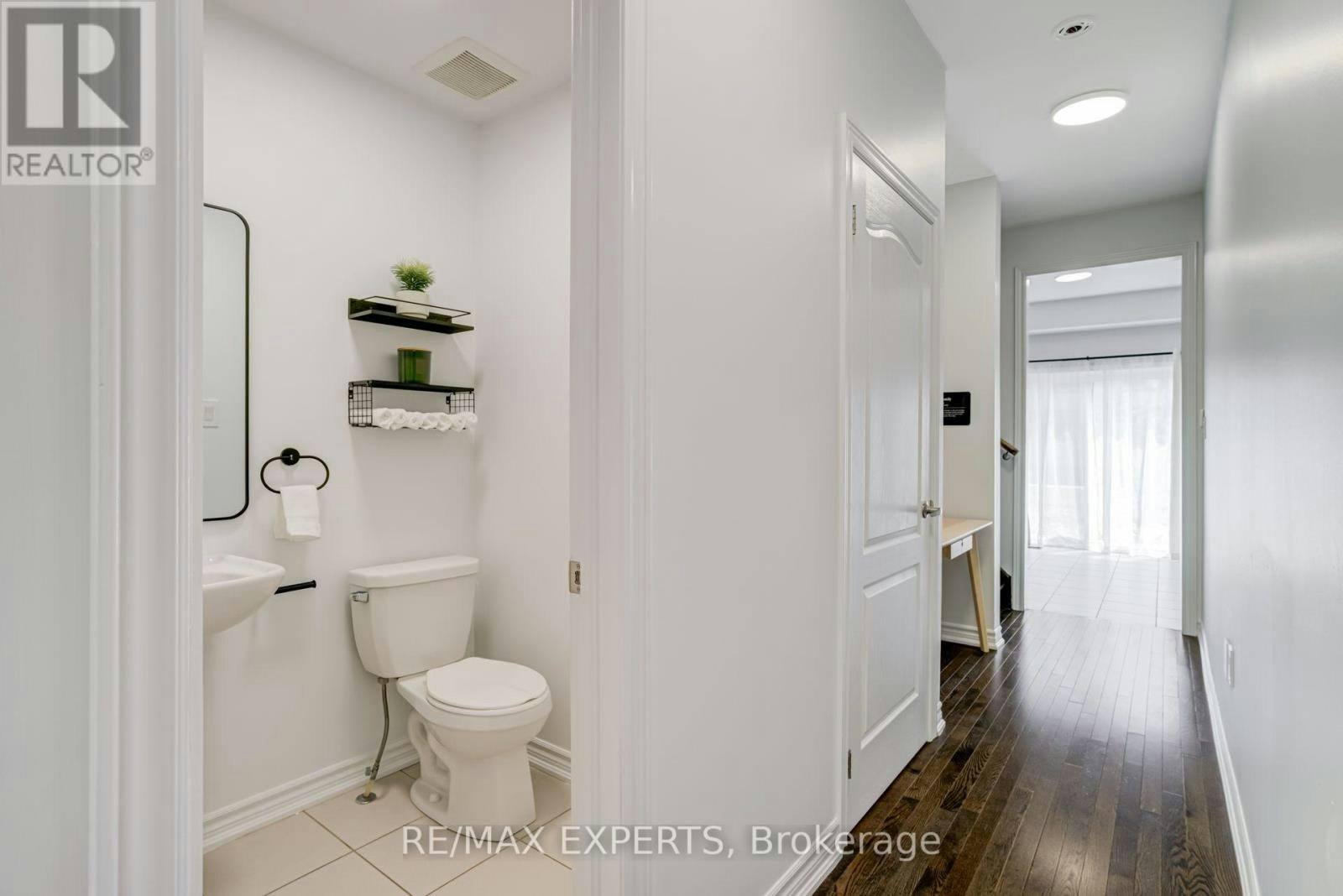 19 Cygnus Crescent, Barrie, ON, L4N 9C2 - 5