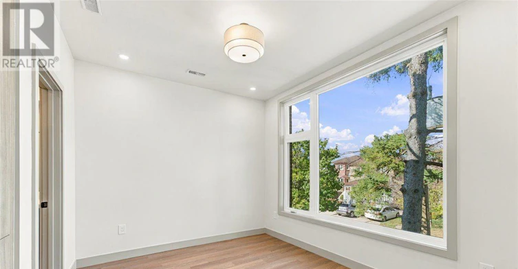 2-113 Hatherley Road, Toronto, ON, M6E 1W4 - 23