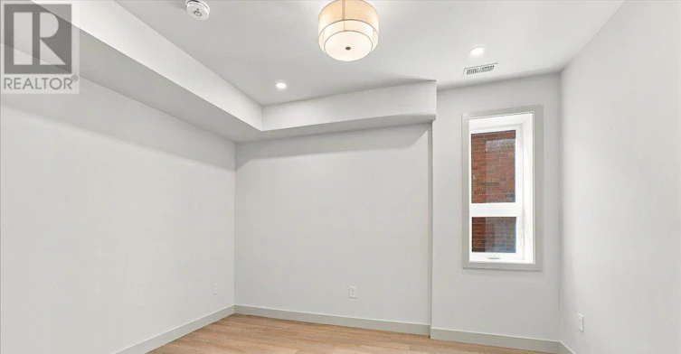 2-113 Hatherley Road, Toronto, ON, M6E 1W4 - 20