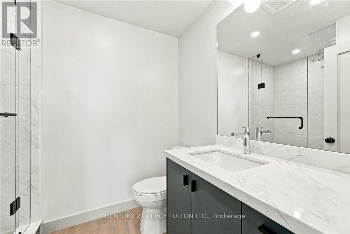 2-113 Hatherley Road, Toronto, ON, M6E 1W4 - 25