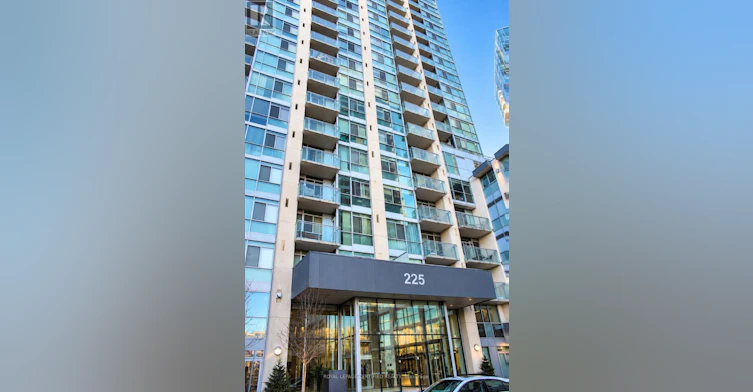 3206-225 Webb Drive, Mississauga, ON, L5B 3Y5