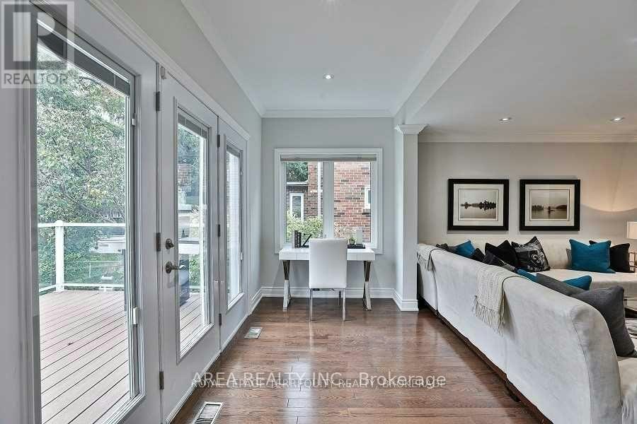 89 Ashbourne Drive, Toronto, ON, M9B 4H6 - 11