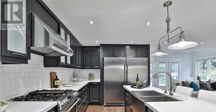 89 Ashbourne Drive, Toronto, ON, M9B 4H6