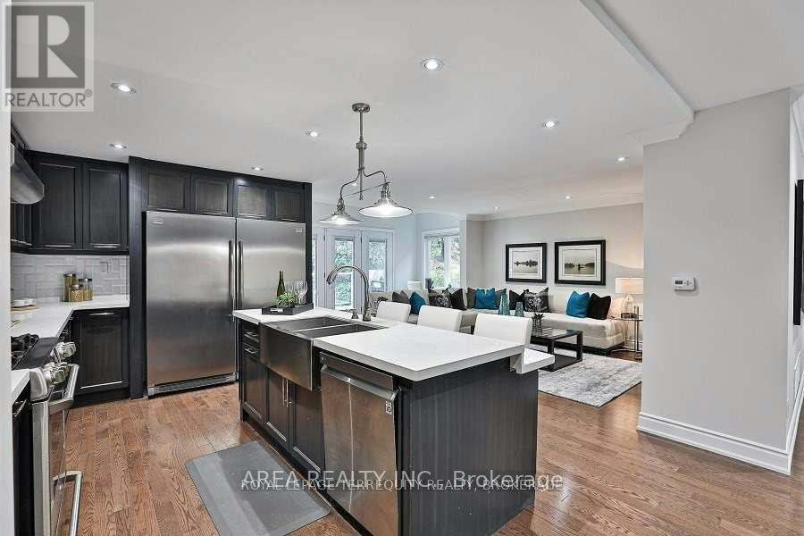 89 Ashbourne Drive, Toronto, ON, M9B 4H6 - 14