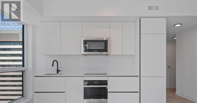 4305-327 King Street W, Toronto, ON, M5V 0W7 - 4