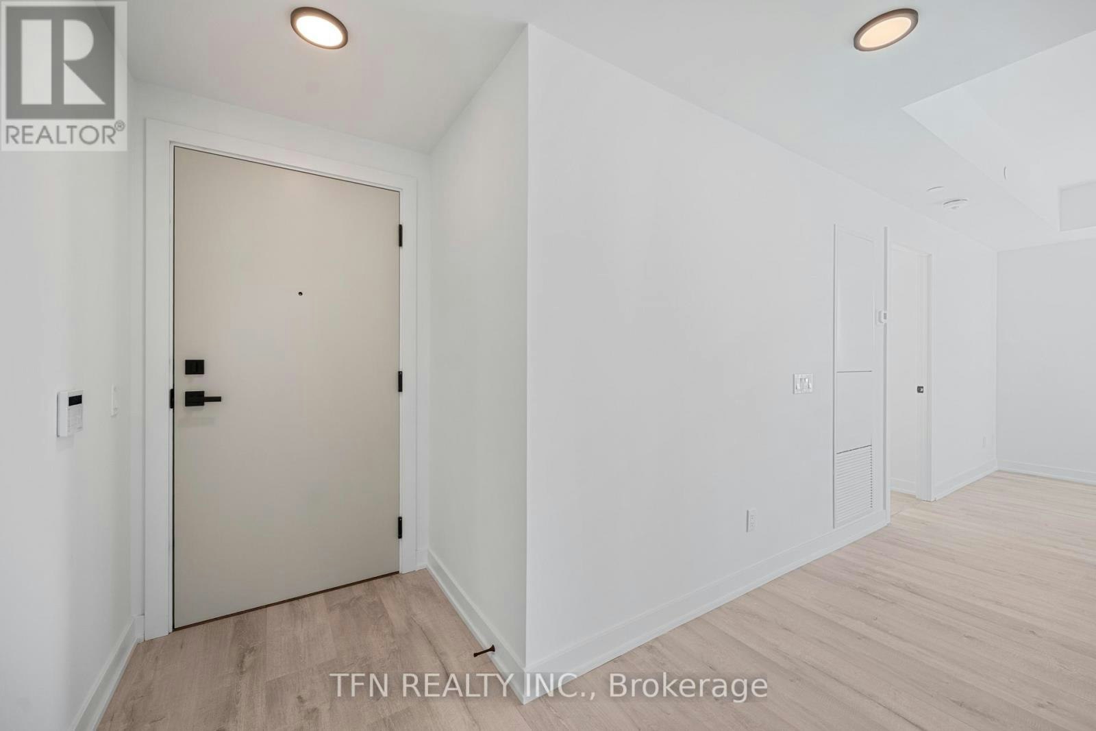 4305-327 King Street W, Toronto, ON, M5V 0W7
