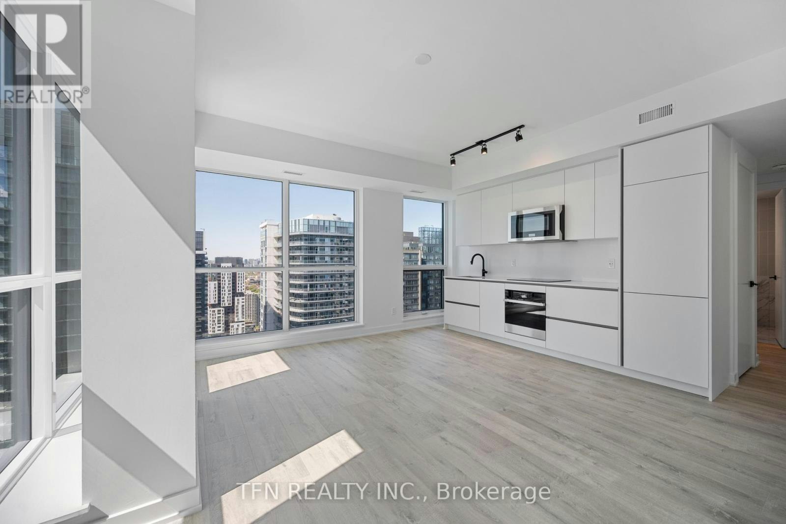 4305-327 King Street W, Toronto, ON, M5V 0W7 - 5