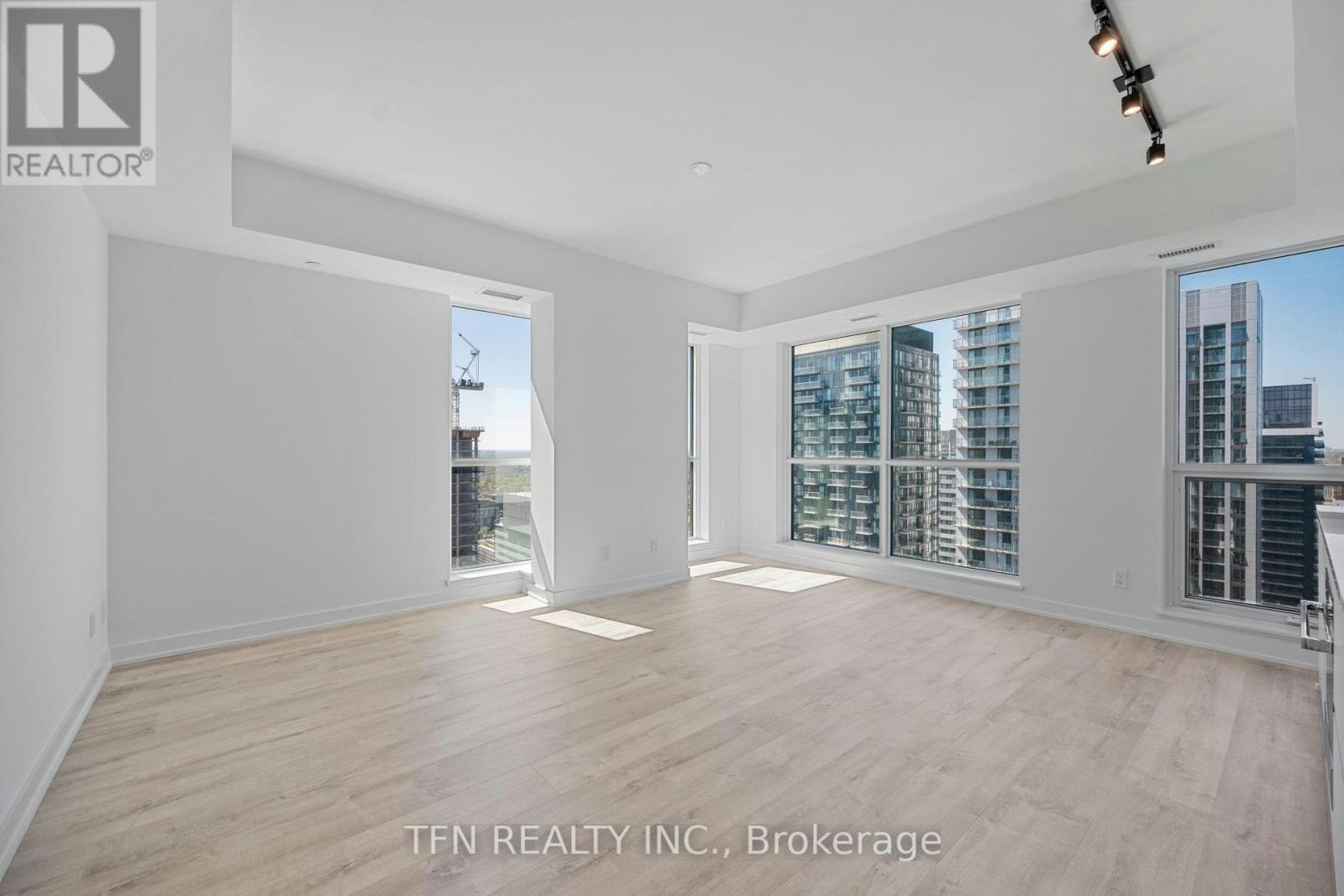 4305-327 King Street W, Toronto, ON, M5V 0W7 - 2