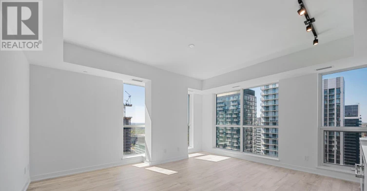 4305-327 King Street W, Toronto, ON, M5V 0W7 - 2