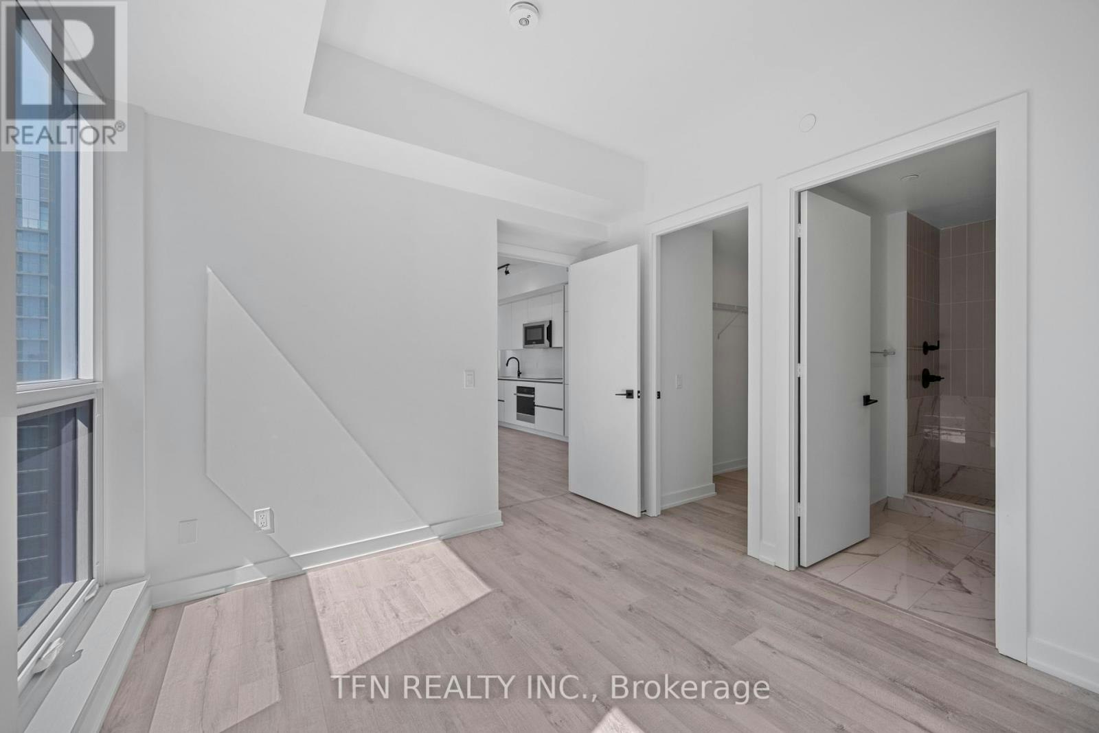 4305-327 King Street W, Toronto, ON, M5V 0W7 - 9