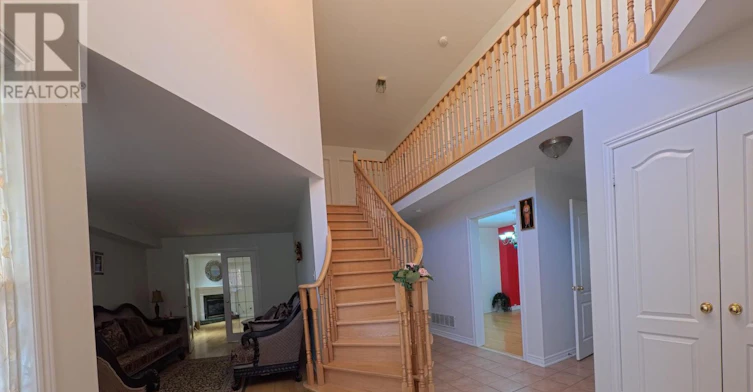 71 Barleyfield Road, Brampton, ON, L6R 2E5 - 4
