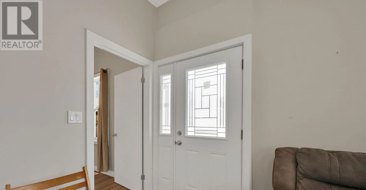 101 Hamilton Road, London, ON, N6B 1N2 - 2