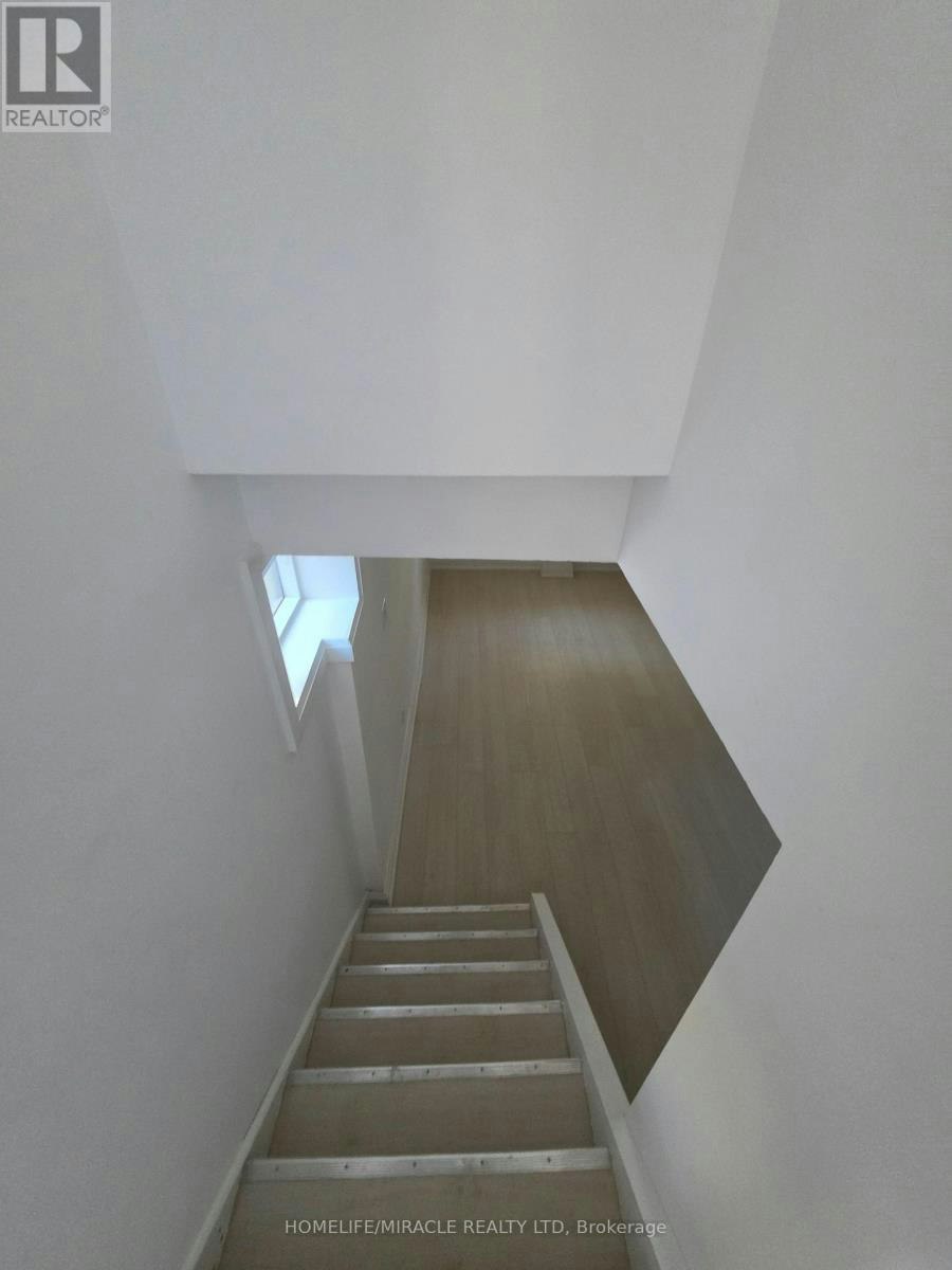 BSMT-U-2-22 Rossander Court, Toronto, ON, M1J 2B7 - 3