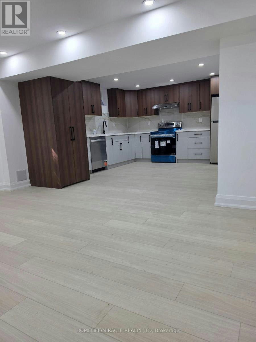 BSMT-U-2-22 Rossander Court, Toronto, ON, M1J 2B7 - 2